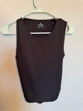 Amazon Black Sleeveless Cutout Back Women's Tank Top